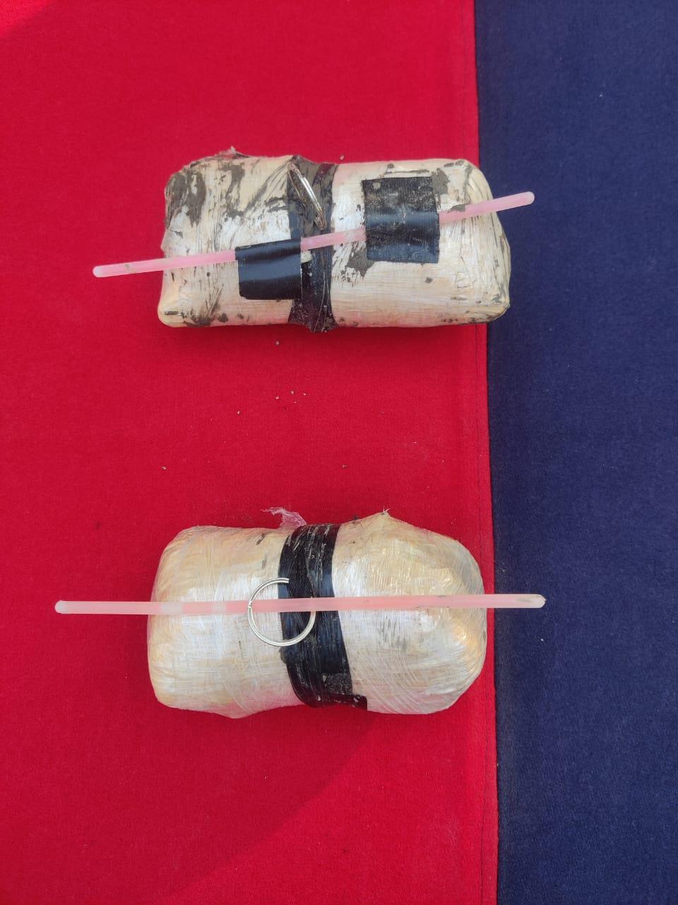 Security agencies seize 1 kg heroin near border in Amritsar sector