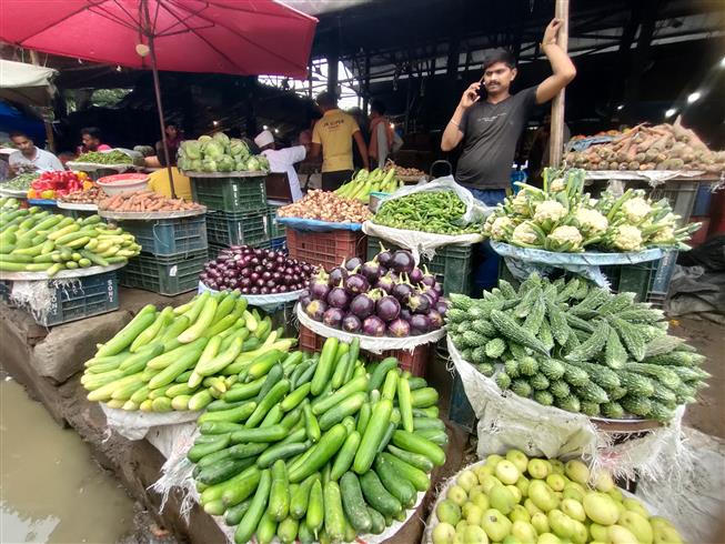 Retail inflation eases to four-month low of 4.87 per cent in October