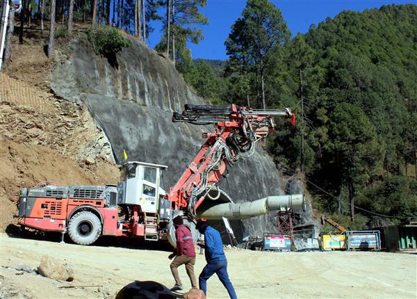 Uttarkashi tunnel rescue: Drilling to prepare passage for 41 workers remains suspended for yet another day
