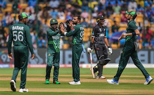 Pakistan players fined 10 per cent of match fee for slow over-rate against New Zealand