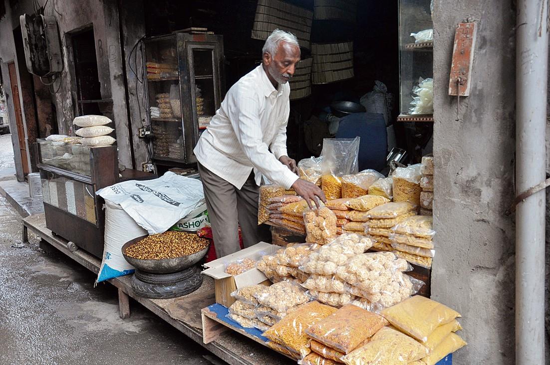Diwali brings back buzz in age-old bazaars