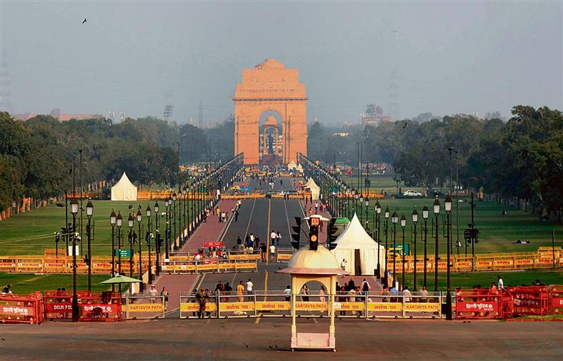 At 220, Delhi’s air quality remains ‘poor’
