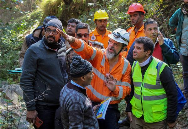 Day 9: Foreign expert Arnold Dix visits Uttarakhand tunnel to review rescue efforts