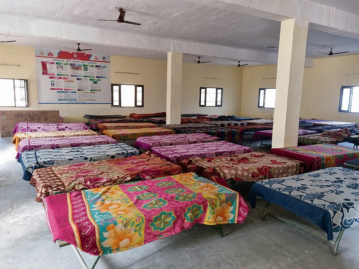 Unwashed blankets, bedsheets cry for attention at night shelters