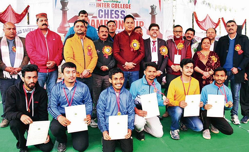MCM DAV College, Kangra, teams excel in chess championship