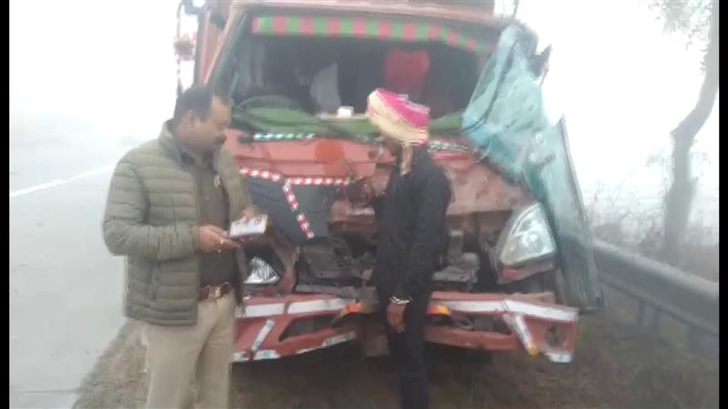 Several injured as fog leads to pile-up on Yamuna Expressway in Greater Noida