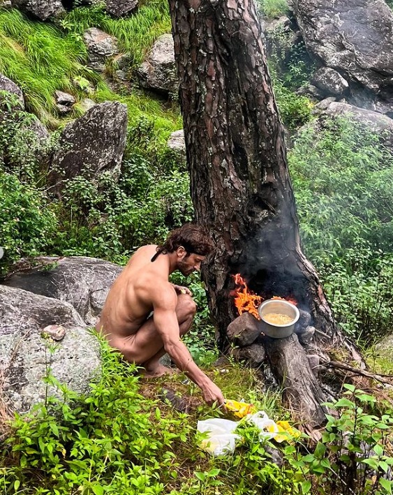 Vidyut Jammawal's nude pictures inspire Vir Das to visit Jim Corbett, but there's a funny catch here