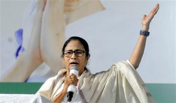BJP wants to ‘divide people’ on religious lines, exploiting citizenship issue for political gains: Mamata Banerjee