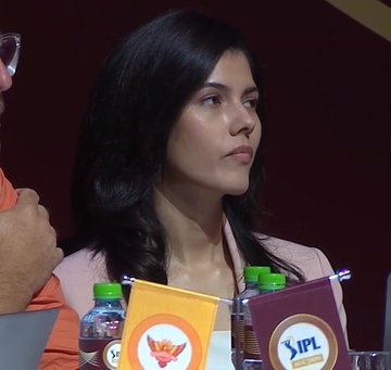Sunrisers Hyderabad owner Kavya Maran ‘can beat’ Rashmika Mandanna, say fans, ‘she not only bought players, but also stole hearts' at IPL auction