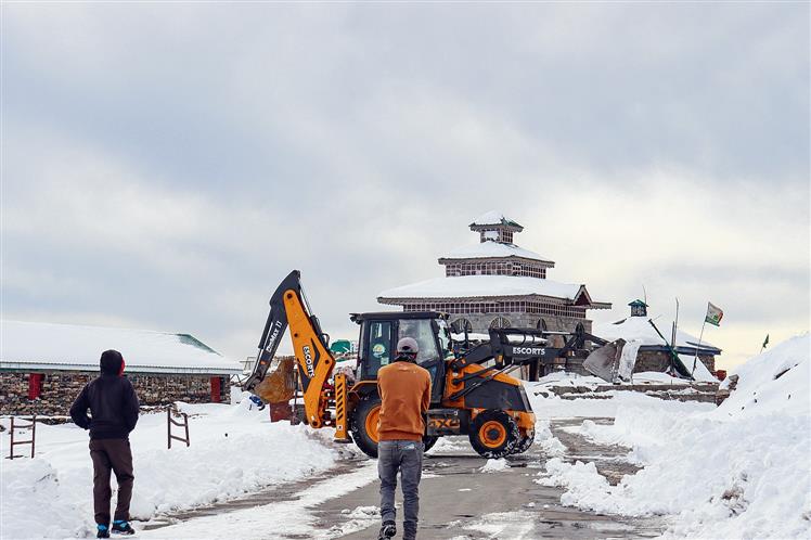 Jammu: Mughal Road opens after 3 days