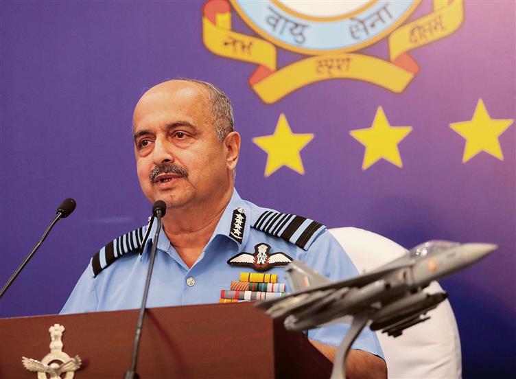 Threat of global conflict looms large, says IAF Chief