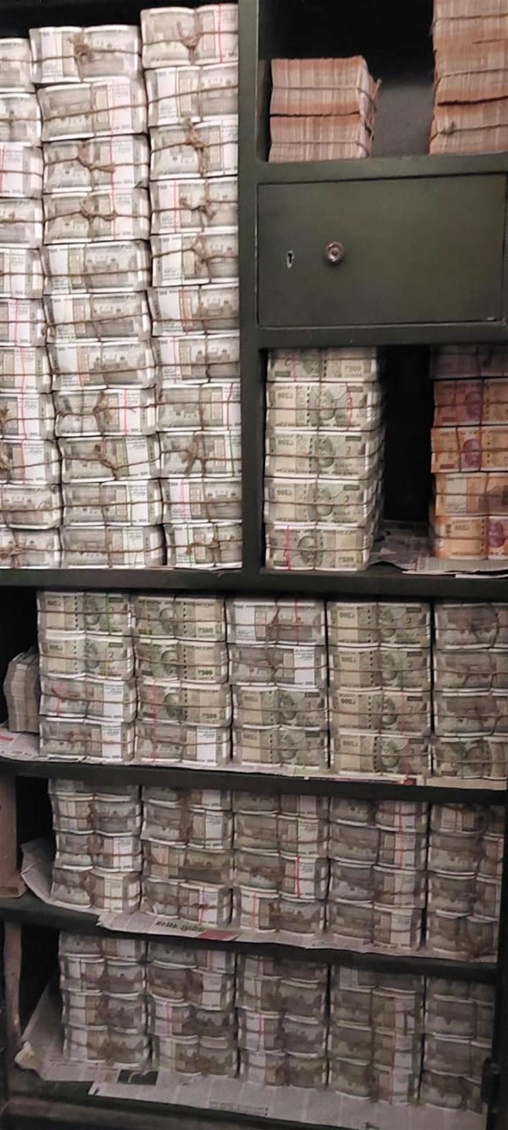 Odisha cash haul set to be 'highest-ever' with Rs 290 crore seizure