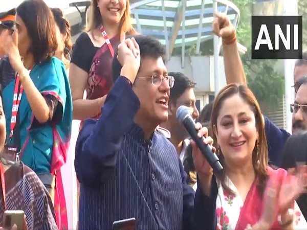 Piyush Goyal joins ‘so beautiful, so elegant, looking like a wow’ trend; watch video