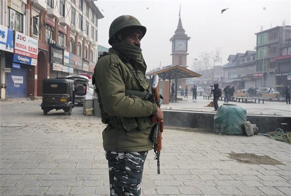Security beefed up across Kashmir ahead of SC verdict on Article 370