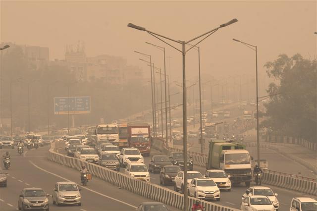 Delhi records minimum temp of 8.3 degrees Celsius, air quality ‘very poor’