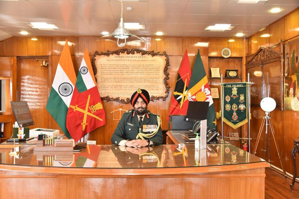 Lt Gen Manjinder Singh takes over as GOC-in-C, Army Training Command