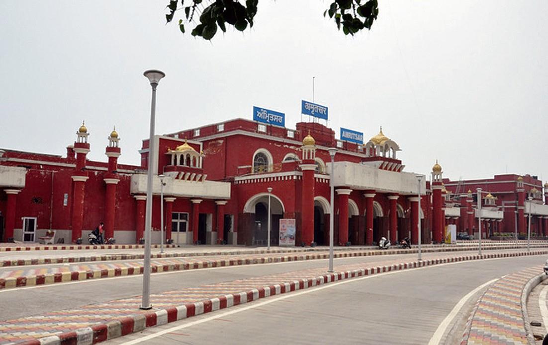 Janta Khana not available at Amritsar railway station