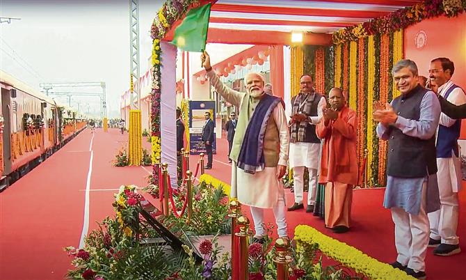 PM unveils Rs 15,700 cr projects for Ayodhya