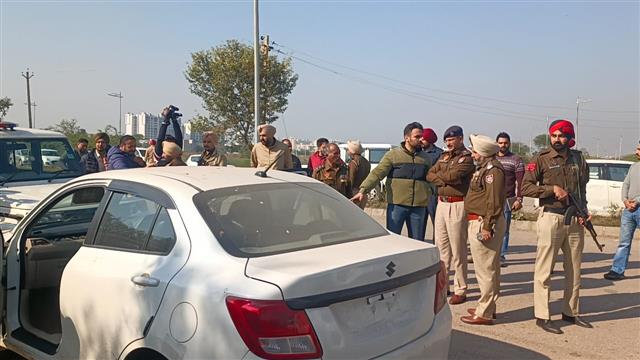 2 criminals injured in police encounter on Kharar-Landran road in Punjab's Mohali