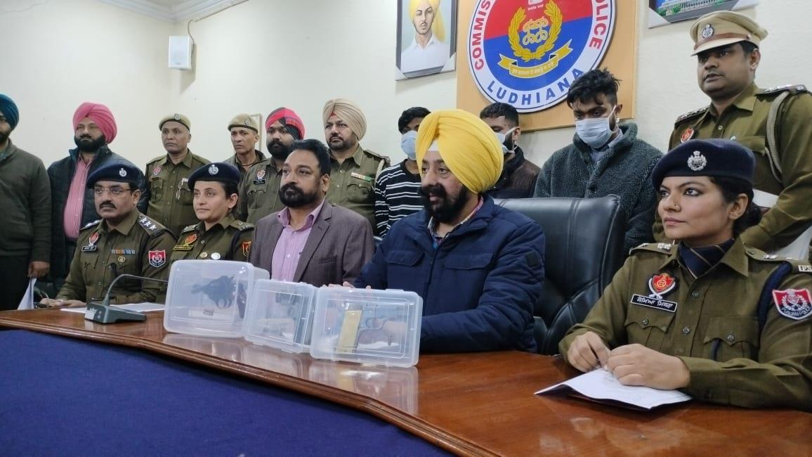 Ludhiana salon owner lends his licensed weapon for Rs 1 lakh to robbers; arrested