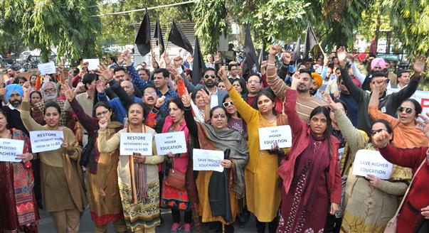 Protests continue in colleges over cut in retirement age