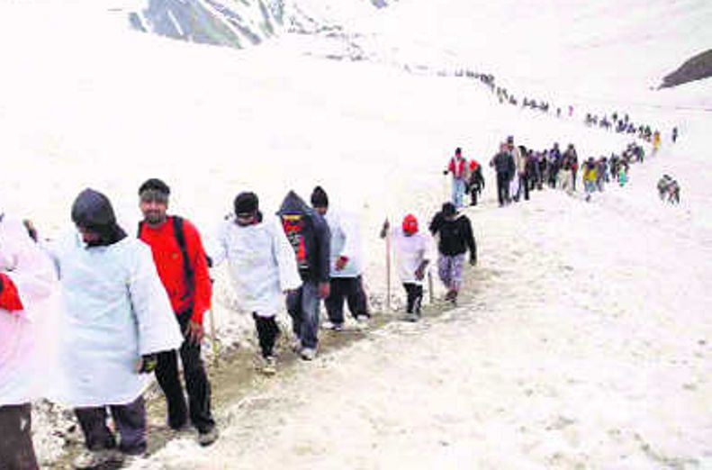 Border Roads Organisation told to clear snow from Amarnath routes