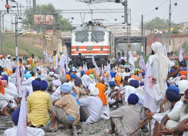 Rail track blocked for 2nd successive day in Gurdaspur, commuters irked