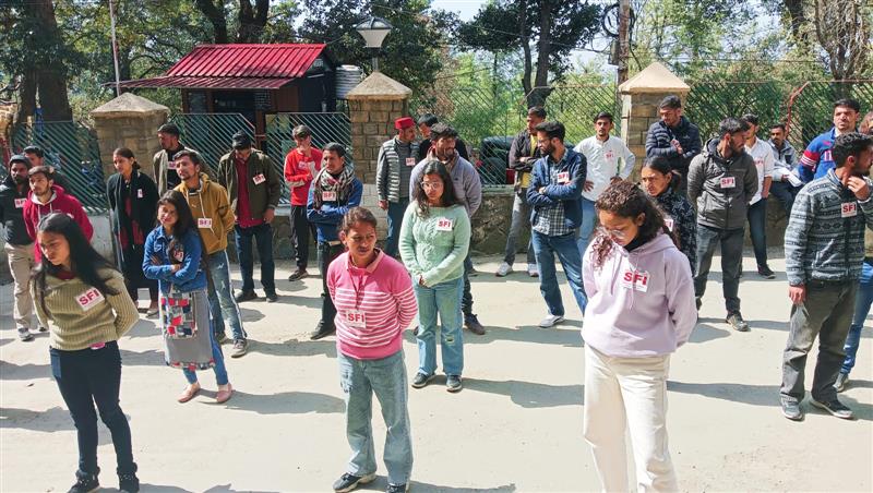 SFI protests against choice-based credit system at HPU in Shimla