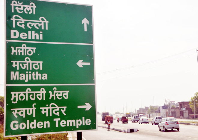 Punjab government orders all public, private establishments to change signboards, name plates to Punjabi by February 21