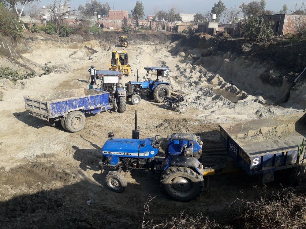 Punjab to be divided into 100 clusters for mining sand, gravel