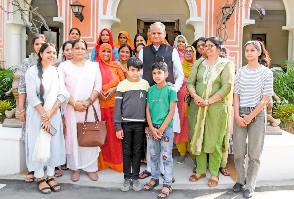 Rajasthan CM Ashok Gehlot meets war widows from across state as protest by Pulwama widows simmer
