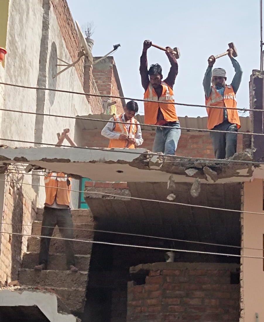 Chandigarh Housing Board razes violations in 6 Maloya houses