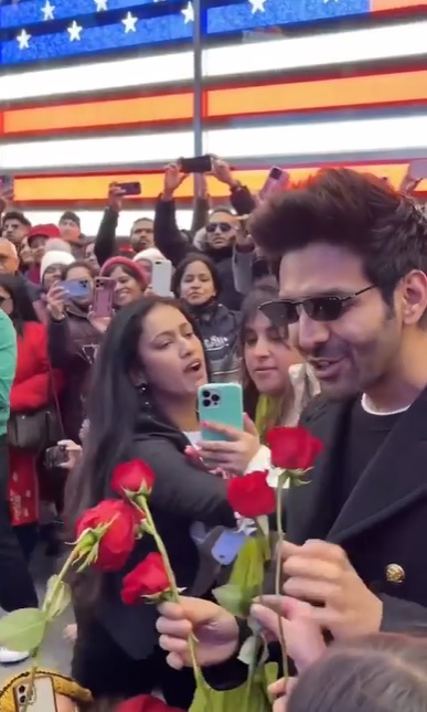 Gwalior boy on Times Square: Kartik Aaryan tells New York fans 'you have my heart'