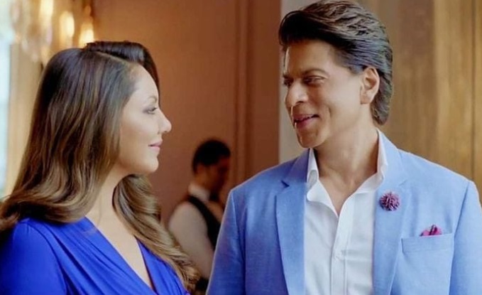 Watch: Shah Rukh Khan and Gauri Khan burn dance floor at Alanna Panday's wedding