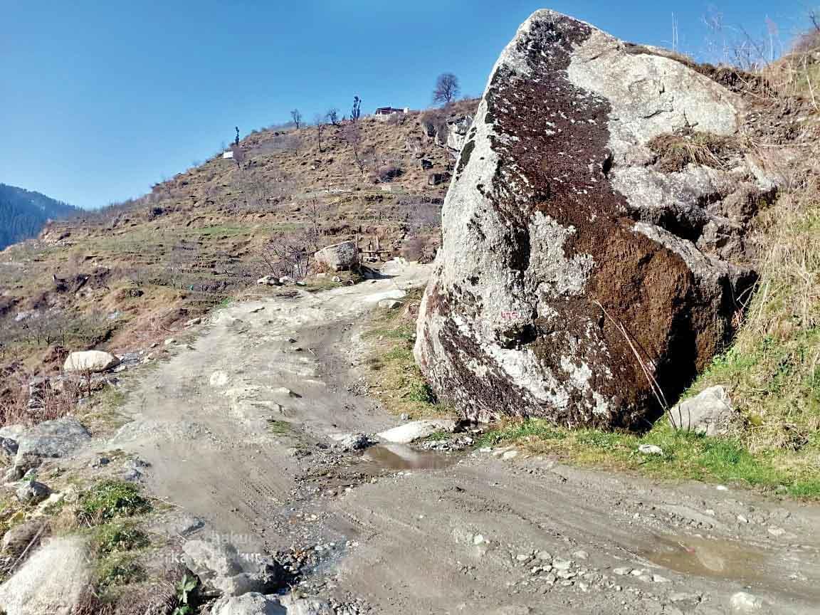 Mashiyar road project hangs fire for 16 years