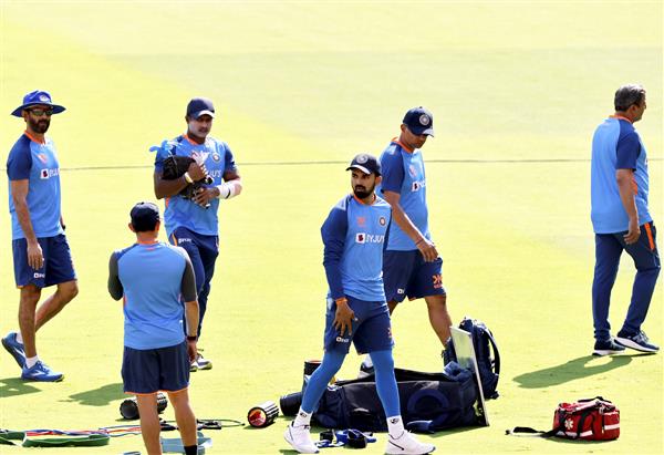 Spotlight on KL Rahul, Jadeja as India aim to seal ODI series on Rohit's return to captaincy duties