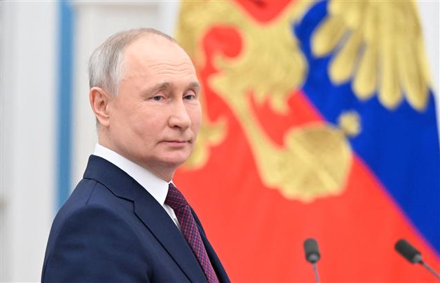 International court issues war crimes warrant for Vladimir Putin