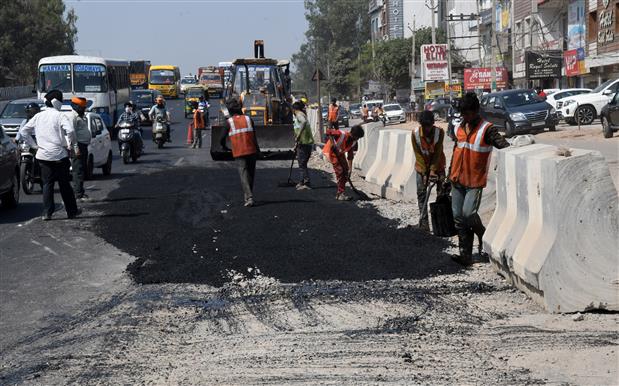 Work on potholed Zirakpur road begins