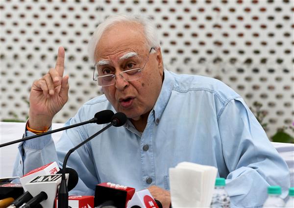 Competition in anti-BJP space; Kapil Sibal floats front