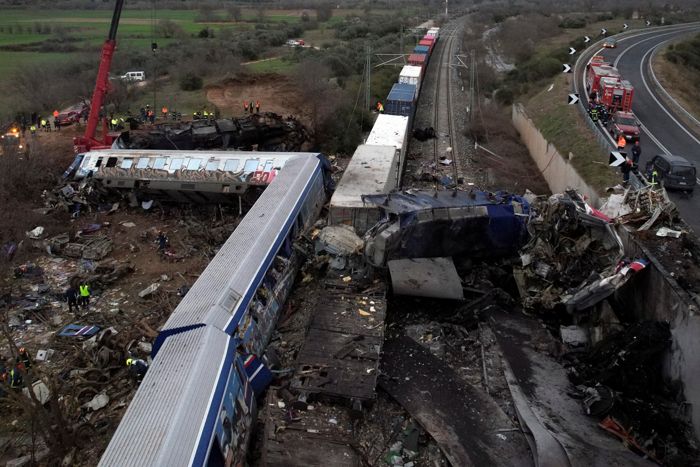 Greece train mishap kills 38