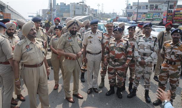 Police, paramilitary forces conduct flag marches