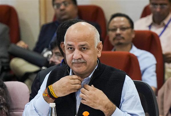 Brows raised over Cong’s silence on Manish Sisodia’s arrest