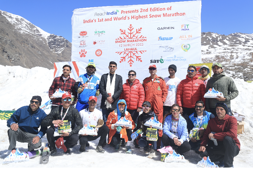 Vikesh, Tenzin Dolma emerge winners of 'Snow Marathon Lahaul'