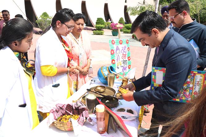 Consume traditional foods to get maximum health benefits: Experts