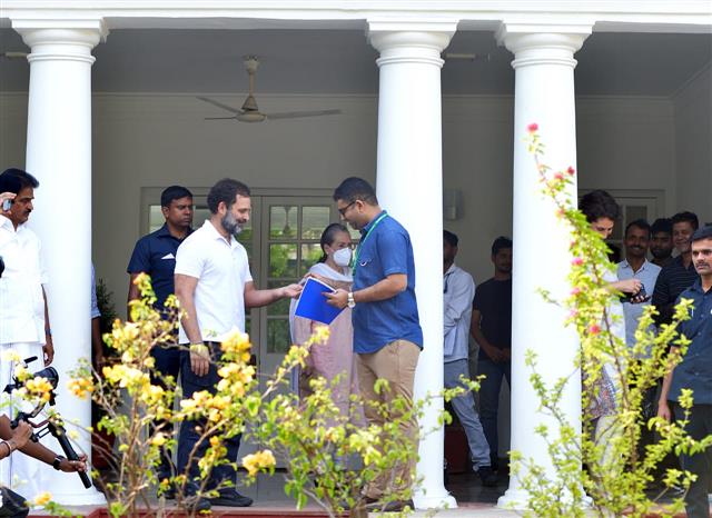 Rahul Gandhi vacates his official bungalow, says 'ready to pay any price for speaking the truth'