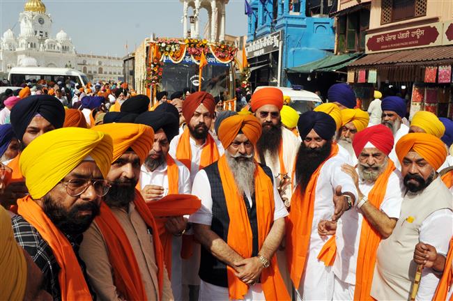 'Fateh Diwas' march starts from Akal Takht