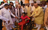 Khattar distributes artificial limbs worth ~8cr to PwDs