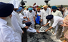 Family members of Parkash Singh Badal collect his ashes; bhog ceremony on May 4