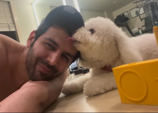 Kartik Aaryan's video with Katori is the cutest thing on Instagram today