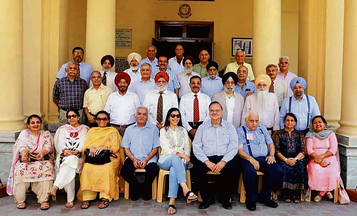 Alumni from 1971 batch of PPS celebrate golden jubilee in Nabha
